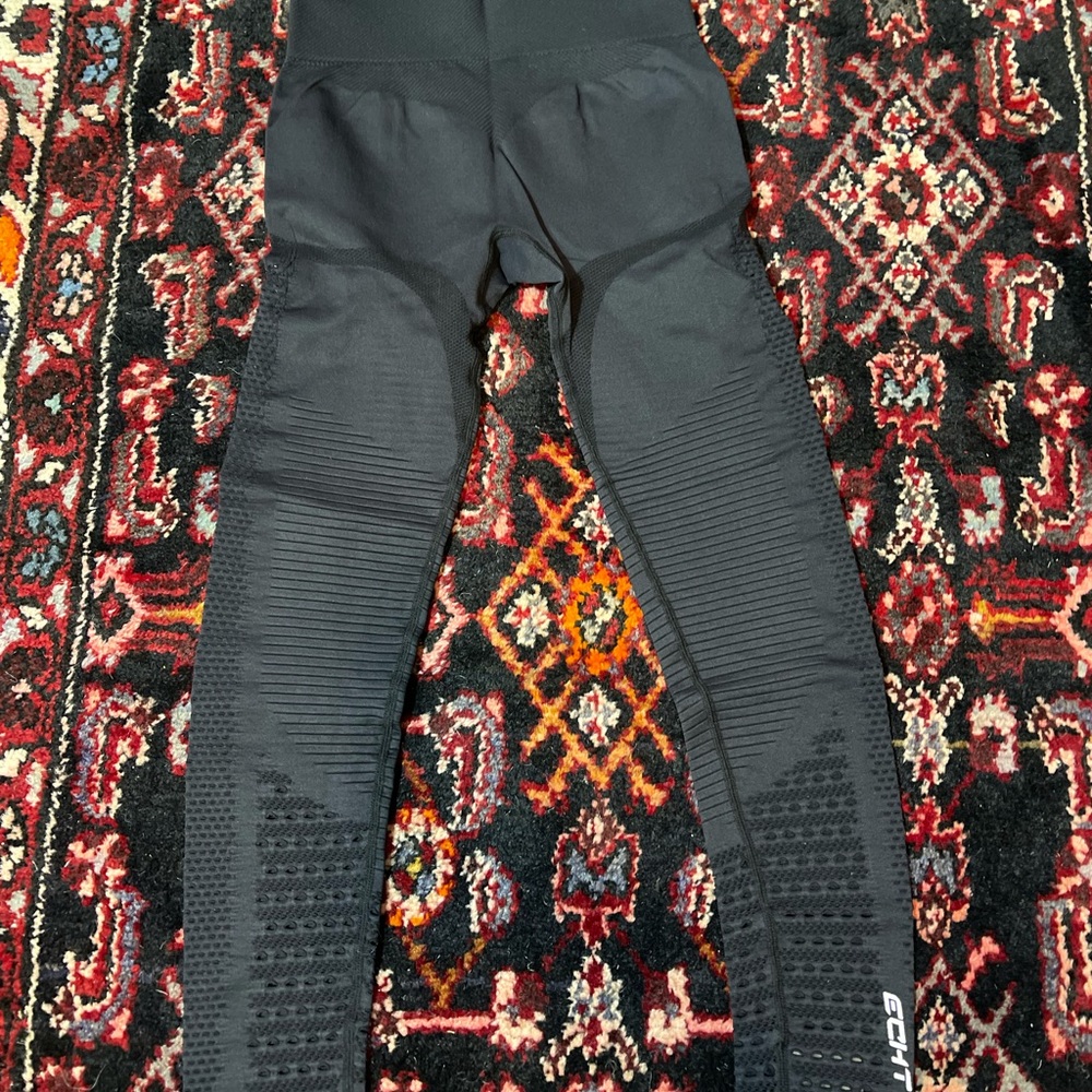 Echt perforated leggings